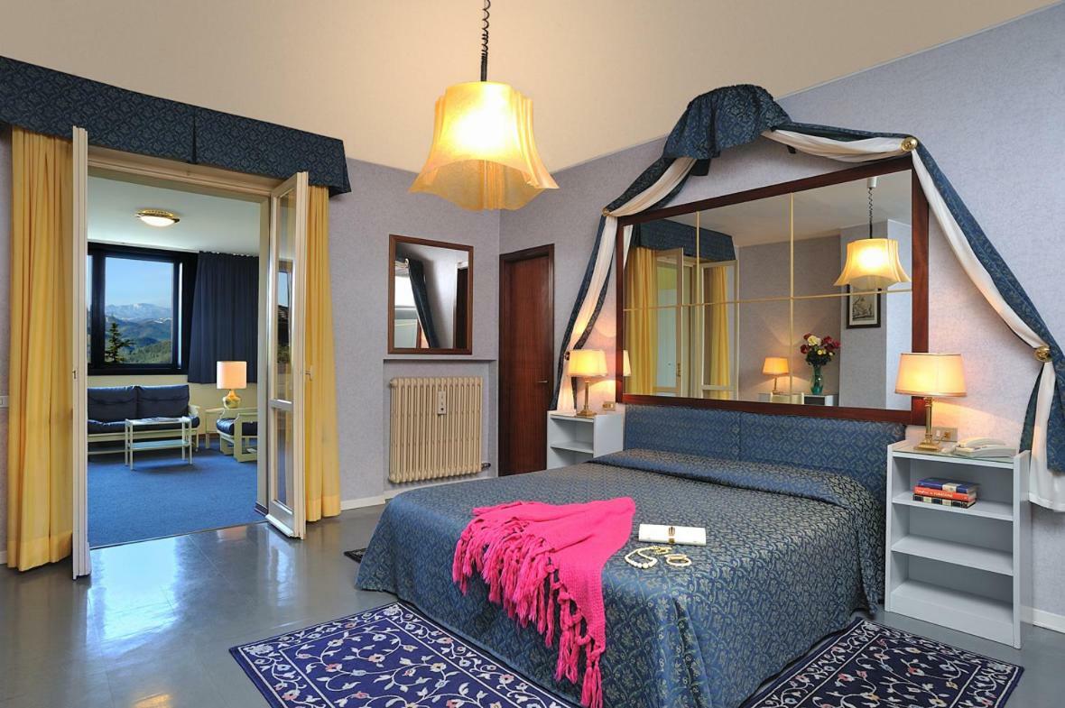 Hotel & Residence Dei Duchi Urbino Kültér fotó